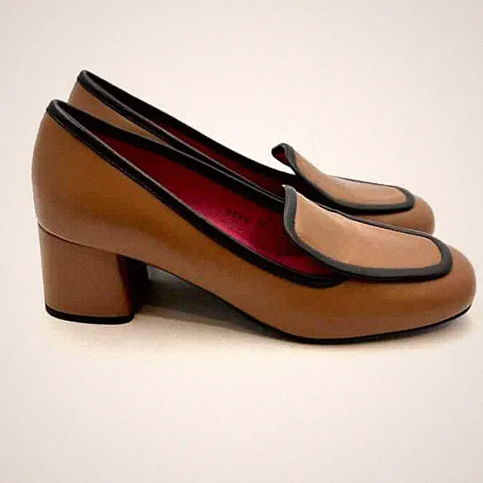 Le Babe Halbschuh aus Camelnappaleder und schwarzem Profil Art. 1522W3.005