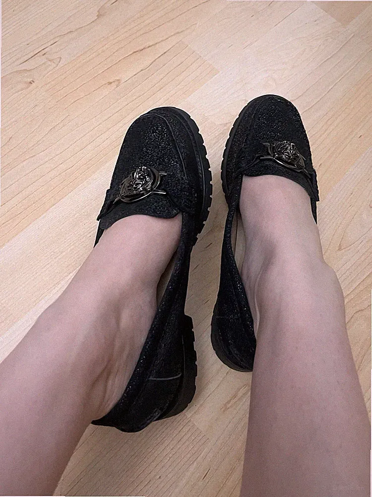 Leder Loafer Schwarz Novita 38 Gebraucht mit Schmuck Brosche Halbschuhe