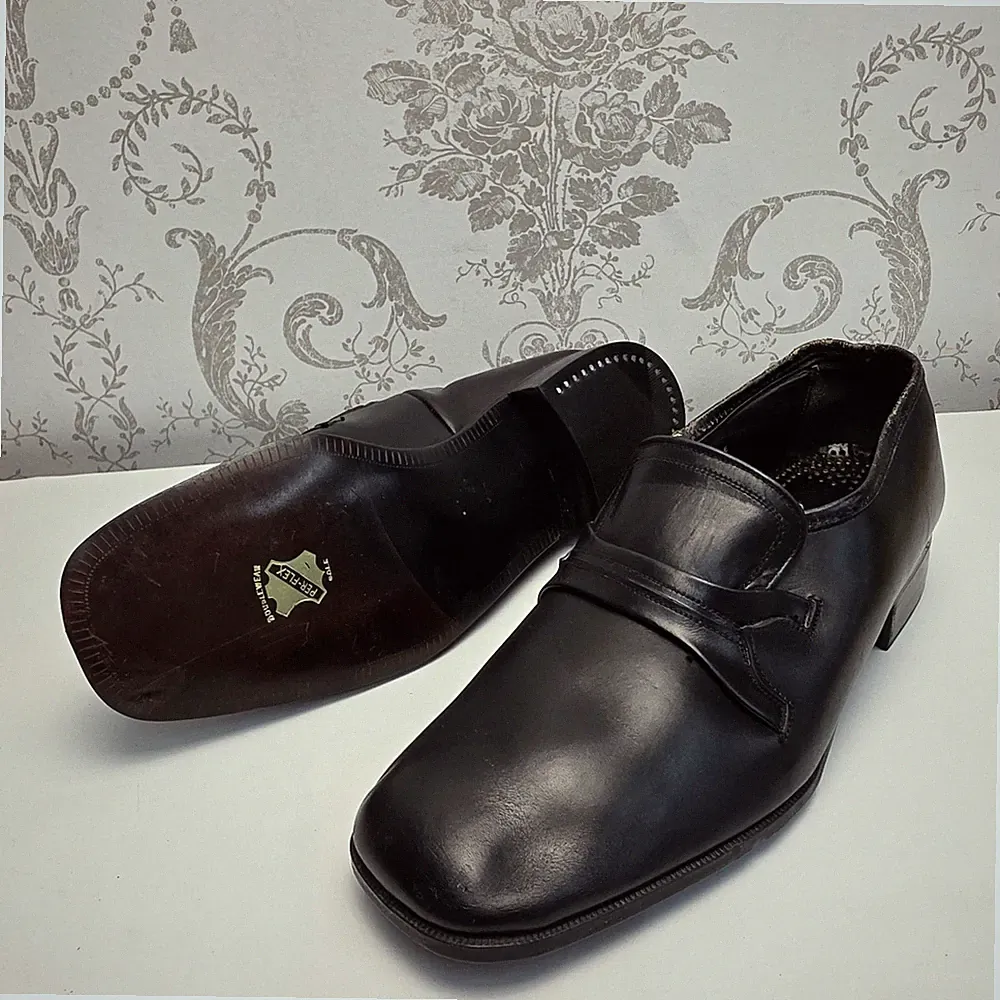 LOAKE Qualitone schwarze formelle Leder-Slipper Halbschuhe Größe 6,5 UK