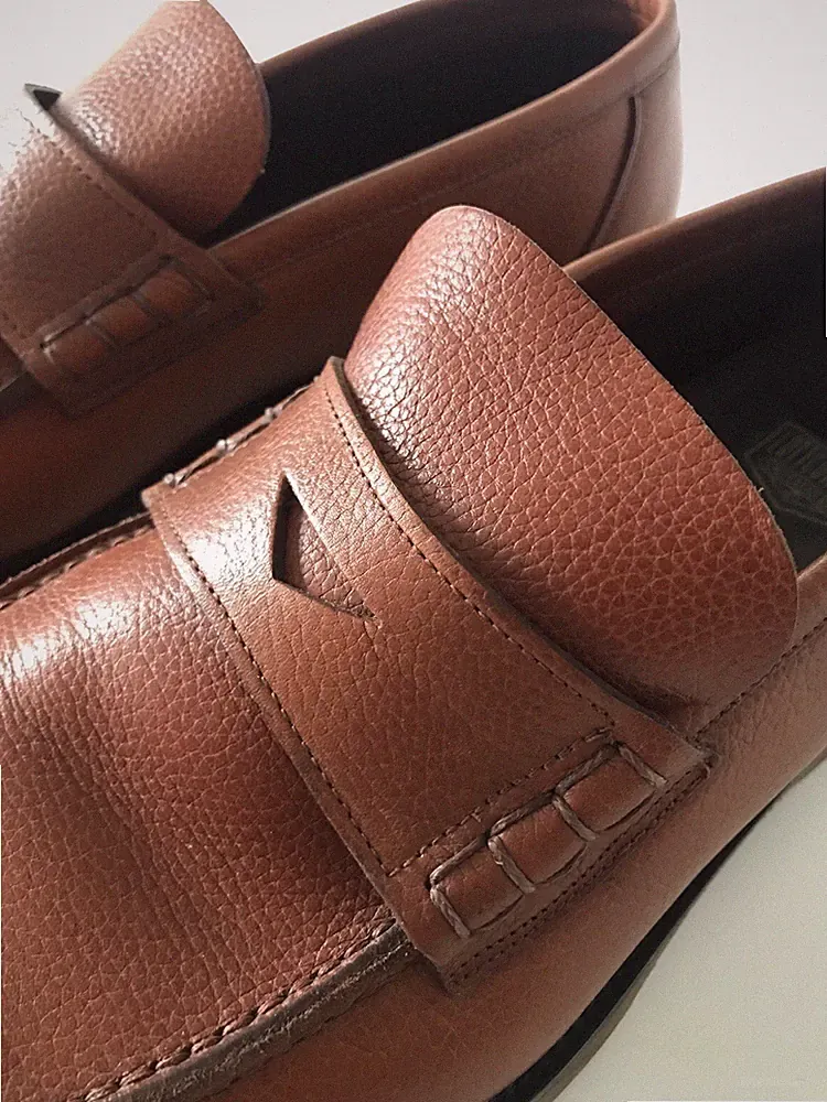 Geschlossene Kappe Halbschuh