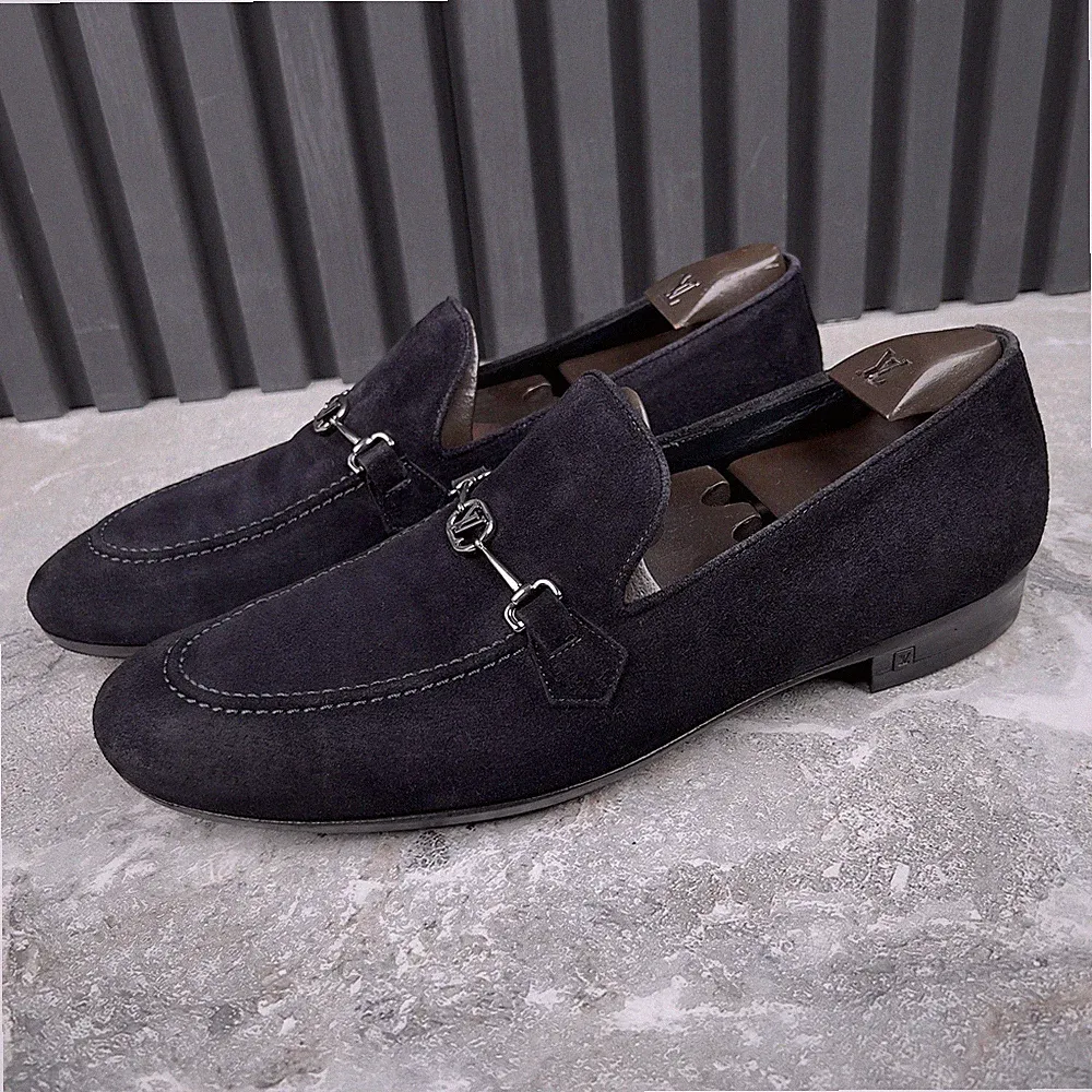 Louis Vuitton LV Club Logo Loafer Navy Blau Wildleder 7,5 LV 8,5 US 41,5 EUR