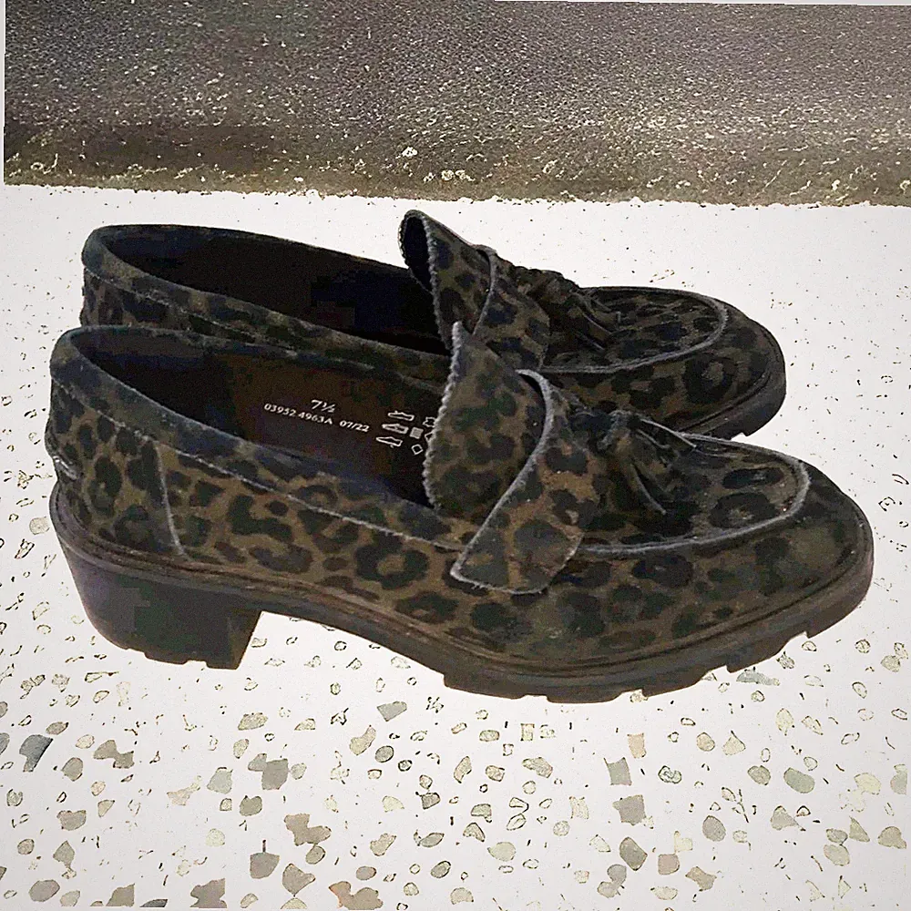 M&S Insolia Leopardenmuster Wildleder Halbschuhe Größe UK 7,5 EU 40,5 US 9,5