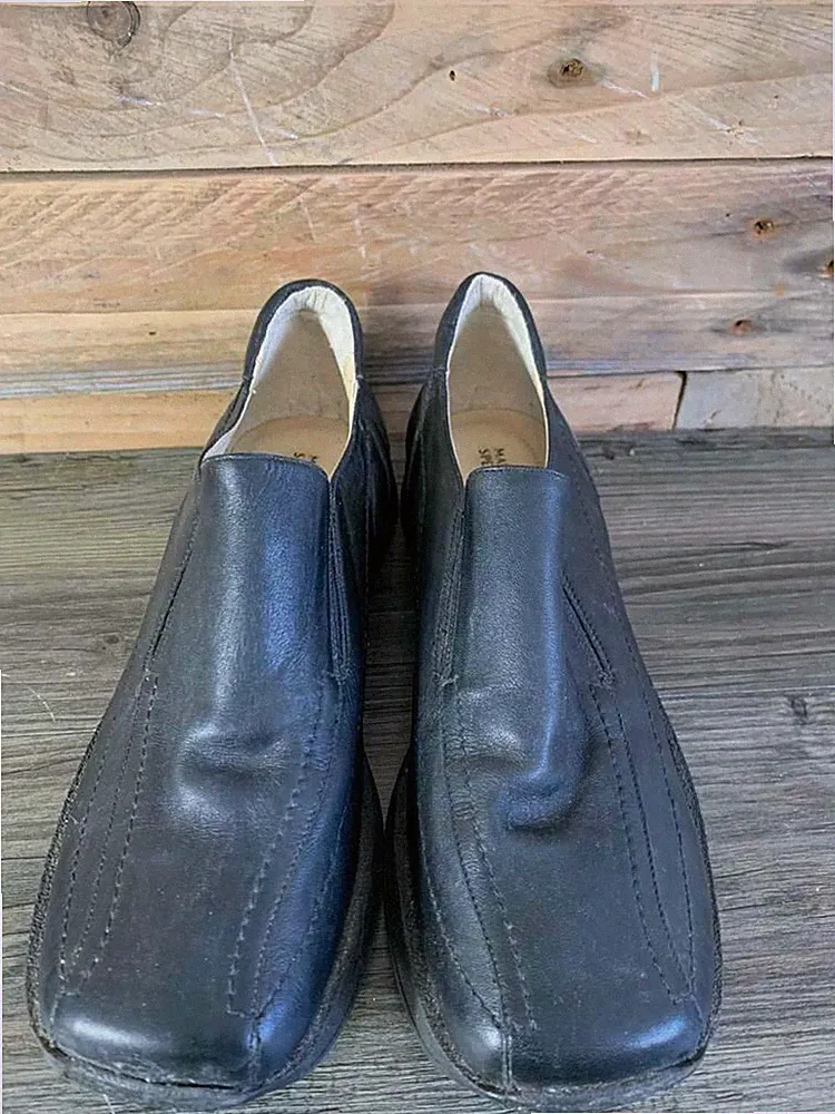 M&S Marks Spencer schwarze Leder Plateau Halbschuhe UK 5,5 klobige Sohle Slipper