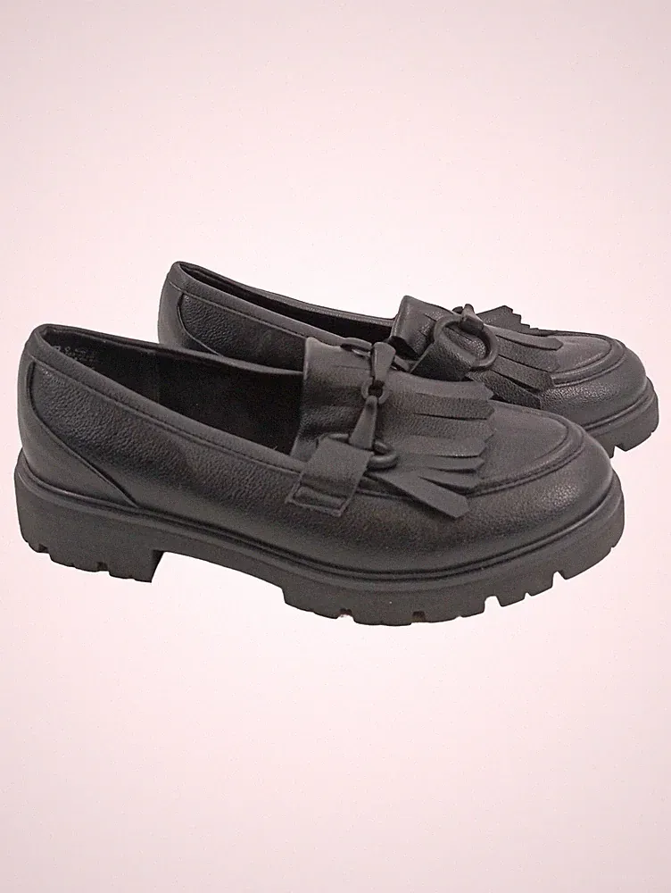 38 Loafer mit Quasten