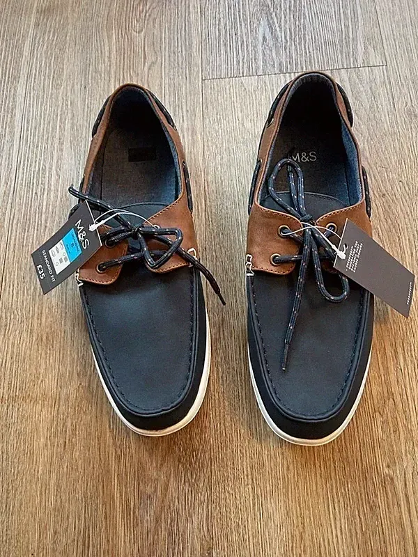 Marks & Spencer Marineblau & Braun Halbschuhe Bootsschuhe Schnürschuhe Größe 8 Neu mit Etikett