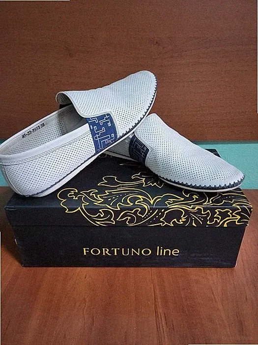 Men Manzatti Loafers White Leather 39