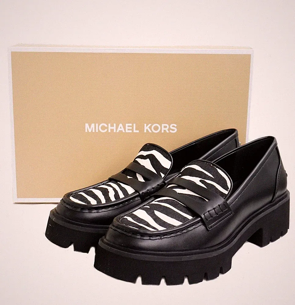 Michael Kors Schuhe Slipper Ballerina Holland Lug Loafer Haircalf Gr.38,5 Neu