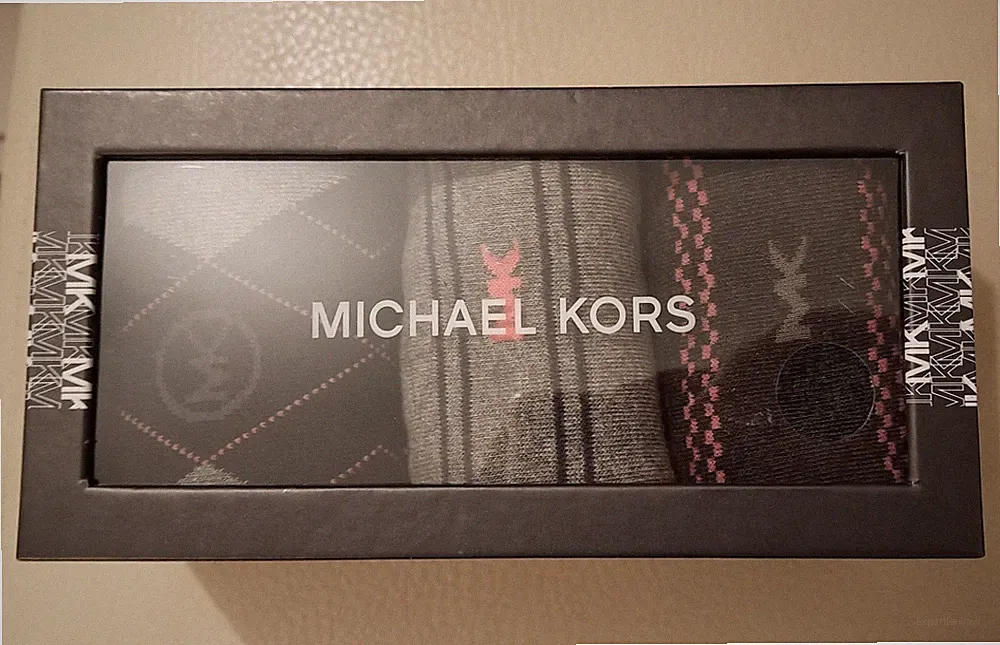 Michael Kors Strümpfe Socken 42 NEU Herren oder Damen weihnachten Nikolaus 3 Paa