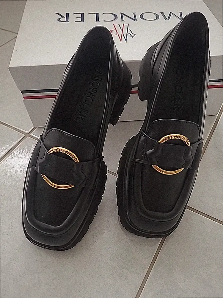 Moncler Bell Loafer Leder Schwarz Gr 39 Mit Karton Ungetragen "Neu" Np 550.-€