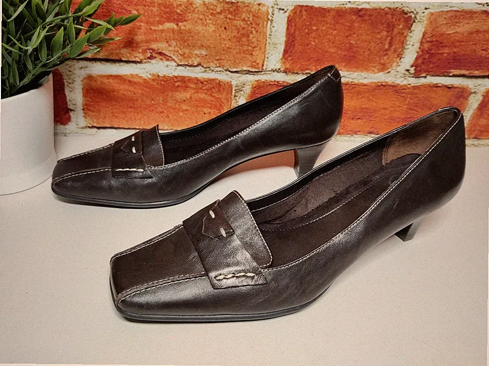 NEU K DAMENSCHUHE UK 5,5 WALNUSSBRAUN KUNSTLEDER PFENNIGABSATZ ECKIGE SPITZE SCHUHE