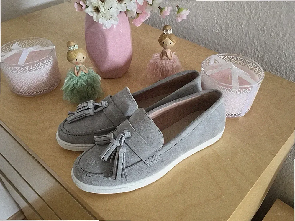 Grau Wildleder-Loafer