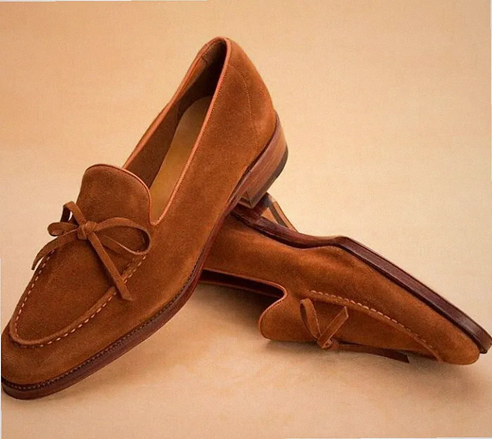 Neue reine handgefertigte hellbraune Wildlederschuhe stilvolle Halbschuhe Lederschuhe für Herren