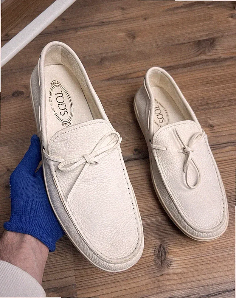 NEUWERTIG! Tod`s Gommino Herren Weiß Leder Mokassins Halbschuhe Größe 8,5
