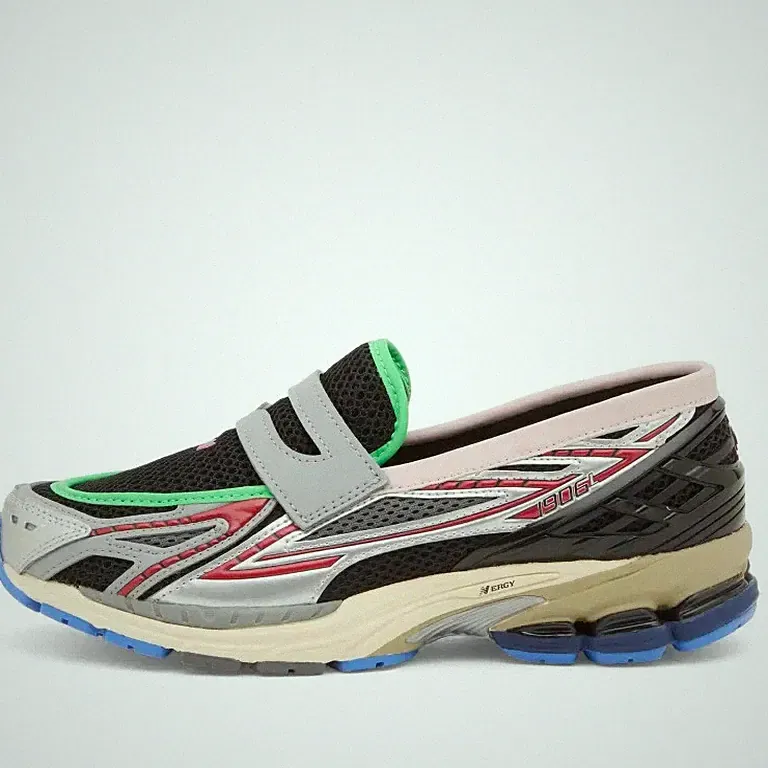 New Balance 1906L Loafer Herrenschuhe in Silber Metallic, Schwarz & Fire Cracker