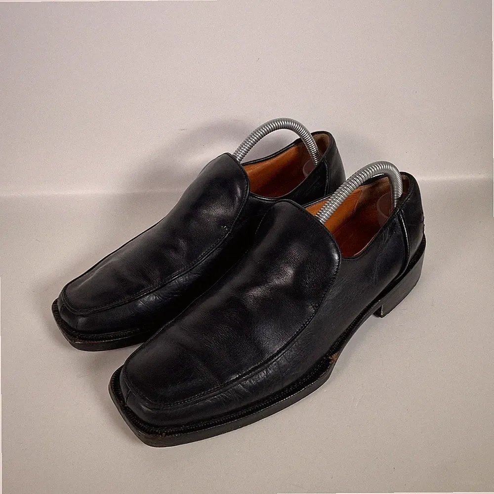 Oliver Sweeney Schuhe Herren UK 7,5 schwarz Leder Slipper elegant eckige Zehenpartie Halbschuhe