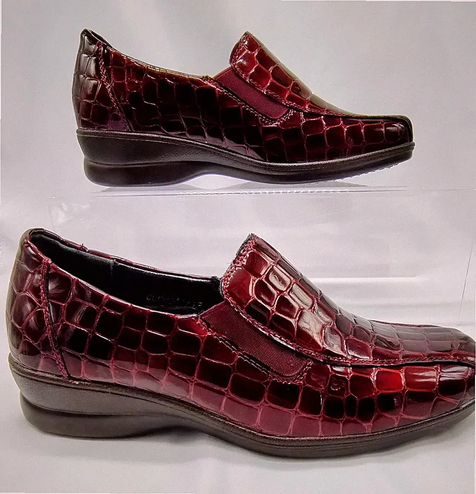 Padders extra weit geschnittene Damen Burgunder Lackleder Schuhe Größe UK 4