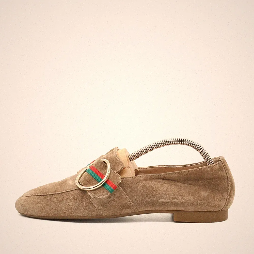 Paul Green Damen Loafer EU 37,5 sand Gürtelschnalle, gestreifter Akzent