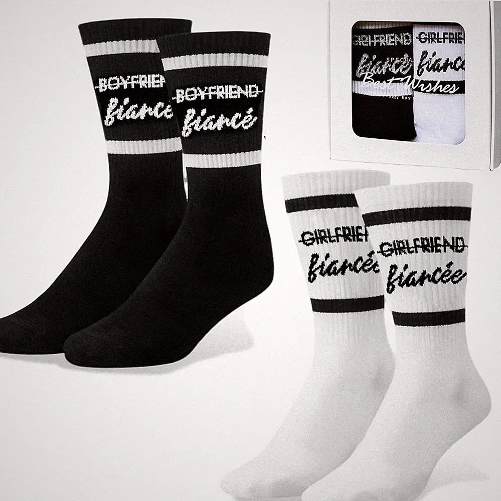 Personalisierte Partner Geschenke Lustige Paar Socken-2 Paar Verlobungsgeschenk