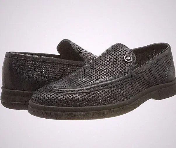POLLINI Halbschuhe/Mokassins Made in Italy perforiertes Kalbsleder, läuft etwas groß