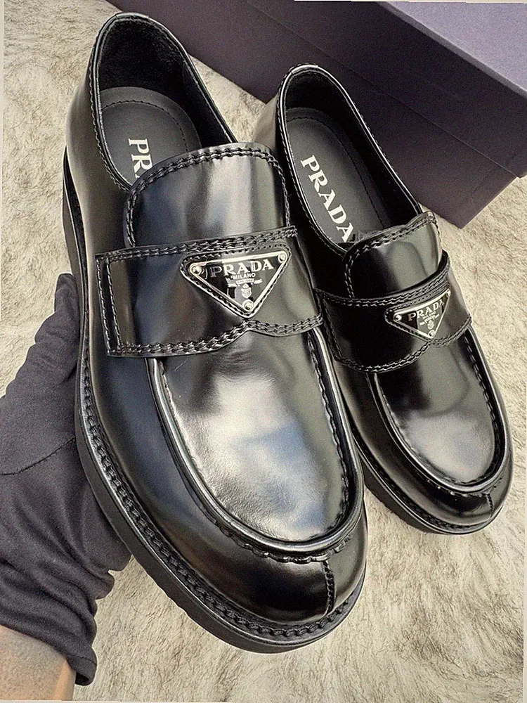 PRADA Chocolate Plateau Schwarz Leder | UK6,5 US7,5 EU40,5 | Flache Schuhe