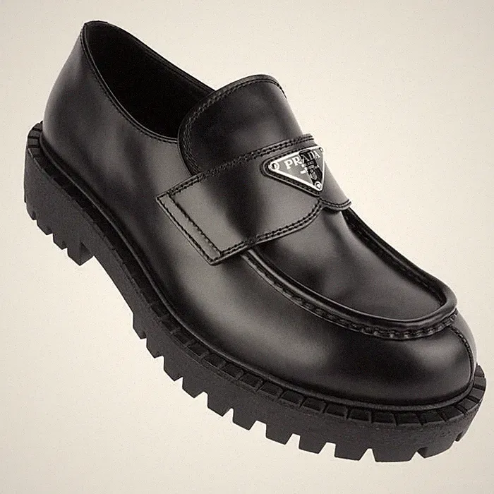 Prada Dreieck Logo Leder Halbschuh 2DE151 B4L F0002 149558190 [U]