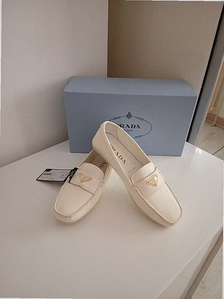 Prada Halbschuhe Driving Leder Weiß Triangle Logo 37 Neu Box Etikett