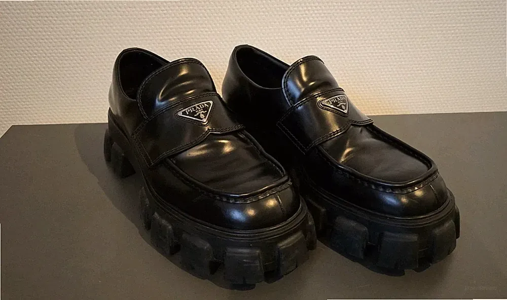 PRADA Schuhe Loafers schwarz Leder / UK 10