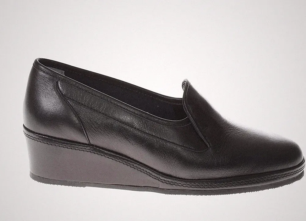 RELAXA Halbschuh Keilabsatz 4cm 36,5 Leder NAPPA List.85€ Made in Italy ho Moma Frau
