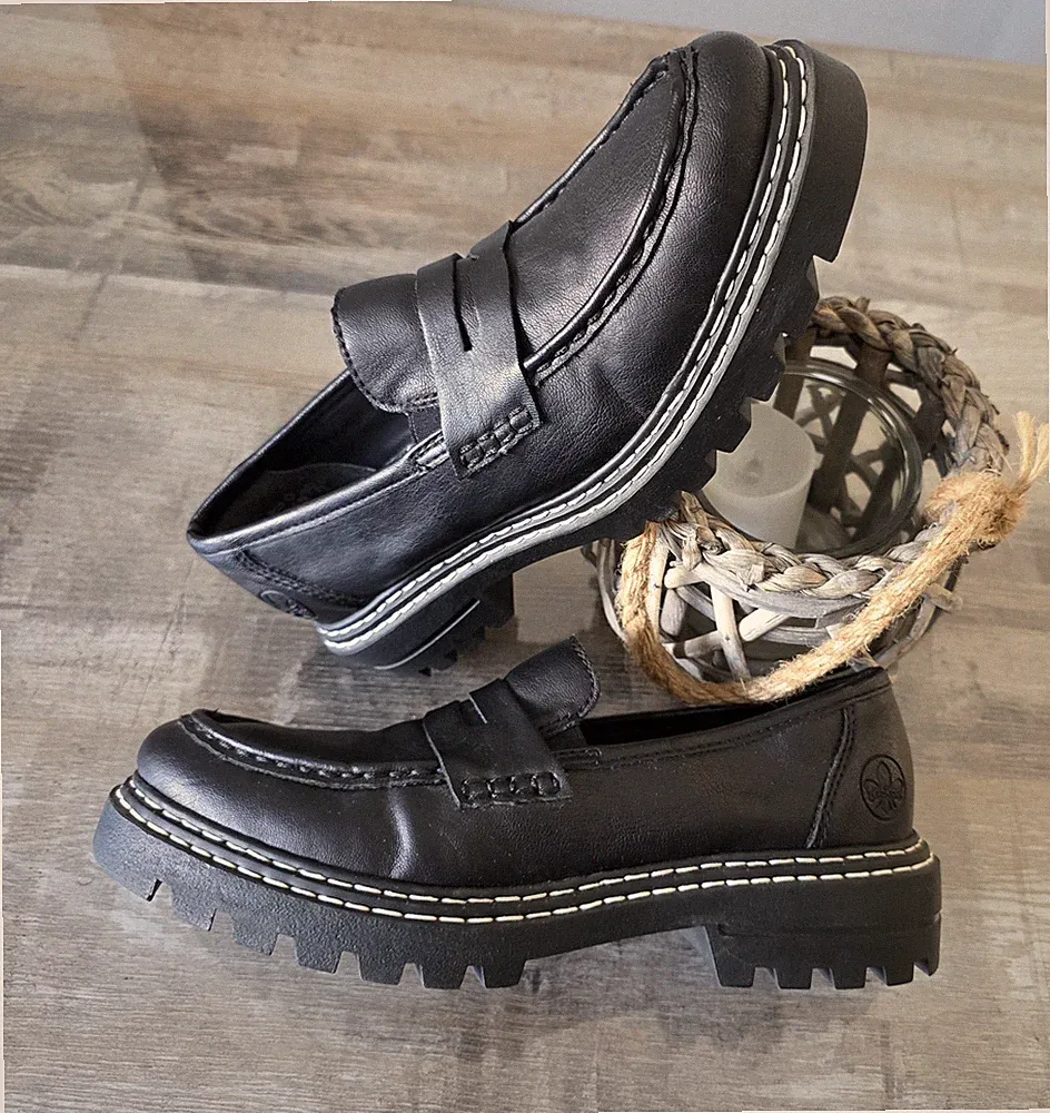 Rieker Damen Slipper Penny Loafer Schwarz Gr. 42, 1x getragen wie NEU!!!