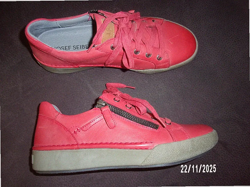 rote Loafer von Josef Seibel in Größe 38