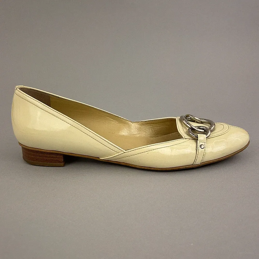 Russell & Bromley Damenschuhe Gr.40 UK7 Lackleder Slipper Kette Halbschuhe