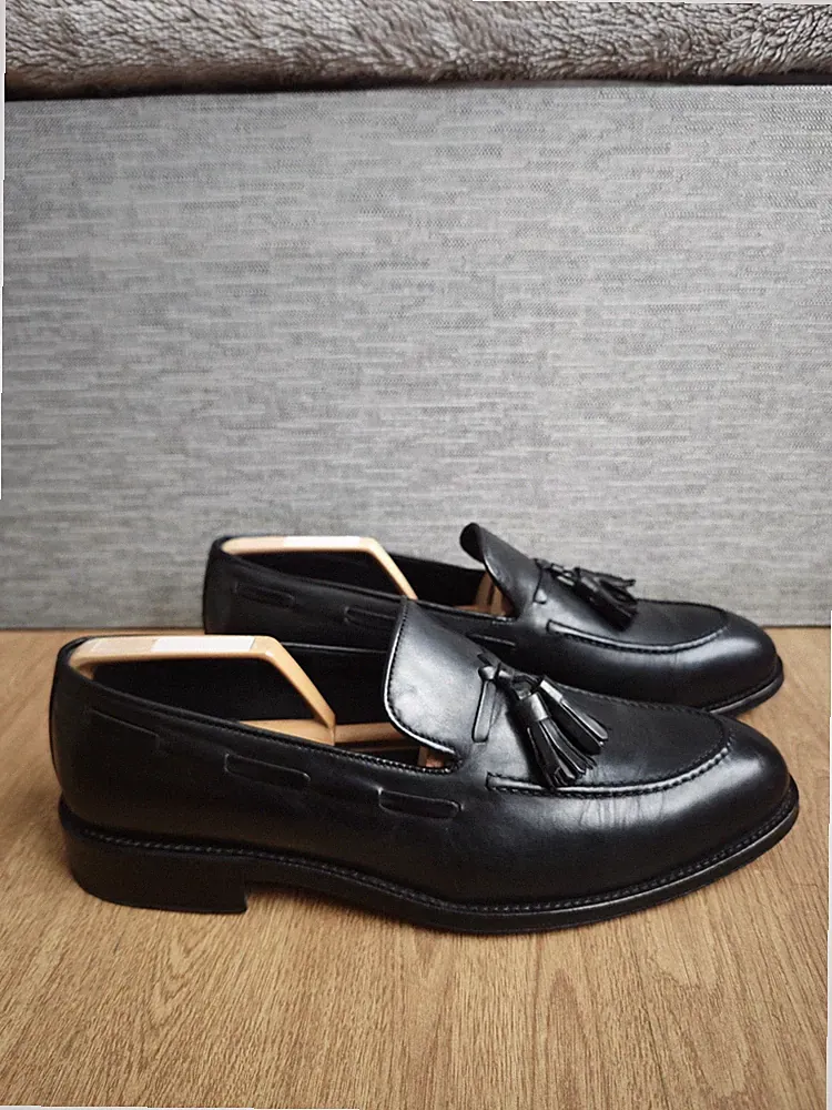 Russell&Bromley Men's Black Leather Tassel Loafers UK 9 1/2 Excellent Condition