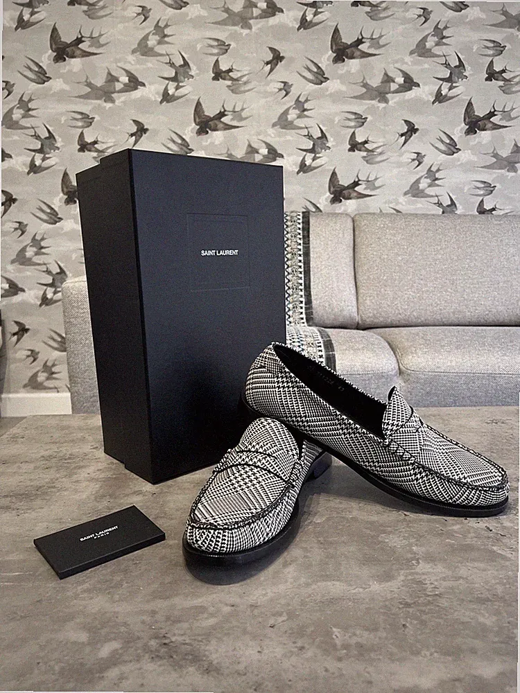 Saint Laurent Schuhe Monogram Penny Loafer LE Glattleder Größe 9 EU43 Coffee