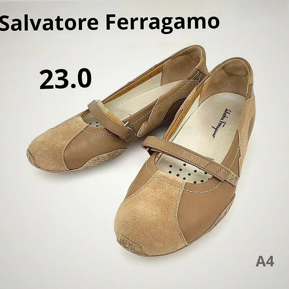 Salvatore Ferragamo bequeme Leder-Loafer flache Schuhe 23,0 cm (US 6,5) 062878d