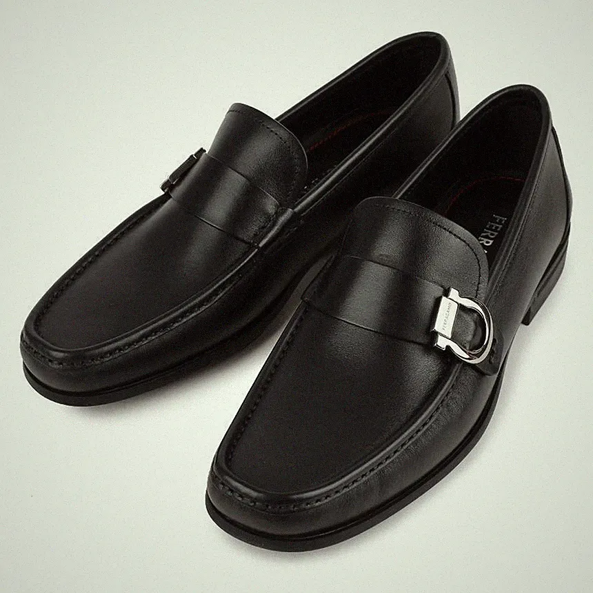 Salvatore Ferragamo Gancini Ornament Mokassin 775114 140490517 [U]