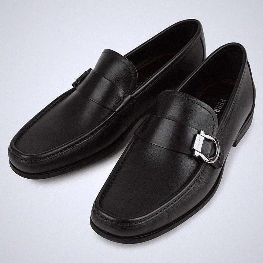 Salvatore Ferragamo Gancini Ornament Mokassin 775114 140490517 [U]