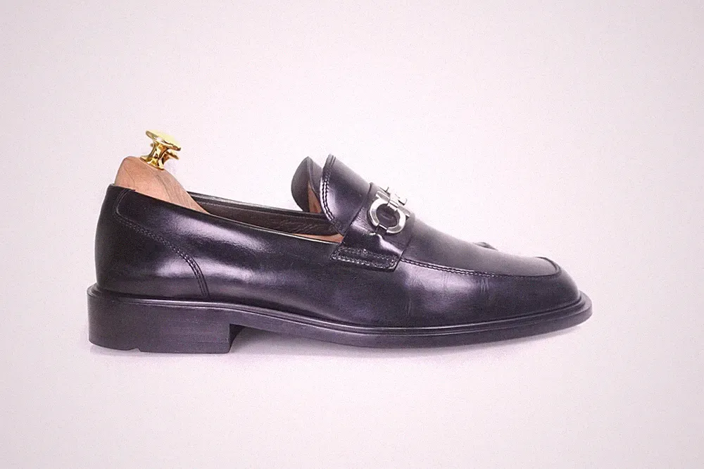 Salvatore Ferragamo Herren Loafer Leder Slipper mit Gancini Schwarz 8,5 ee 42,5
