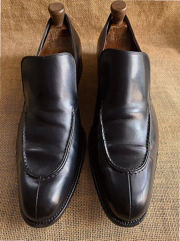 SALVATORE FERRAGAMO Herren Schwarz Leder Slipper Geteilte Zehe Halbschuhe UK...
