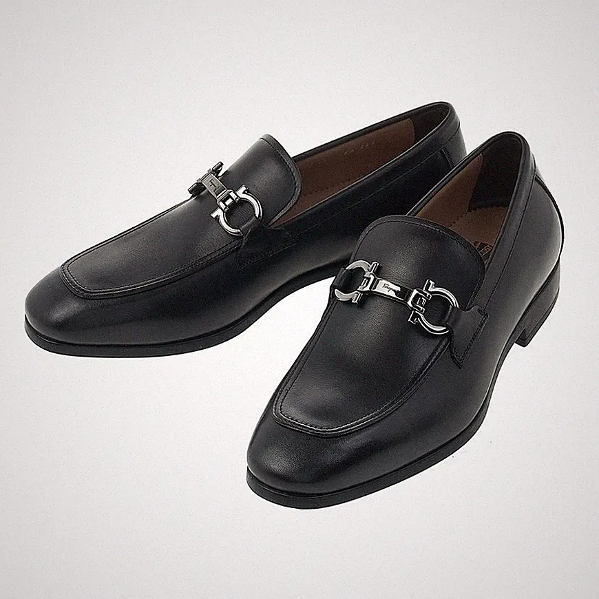 Salvatore Ferragamo Männliche Gandini Ornament Mokassin REE NERO 75636155