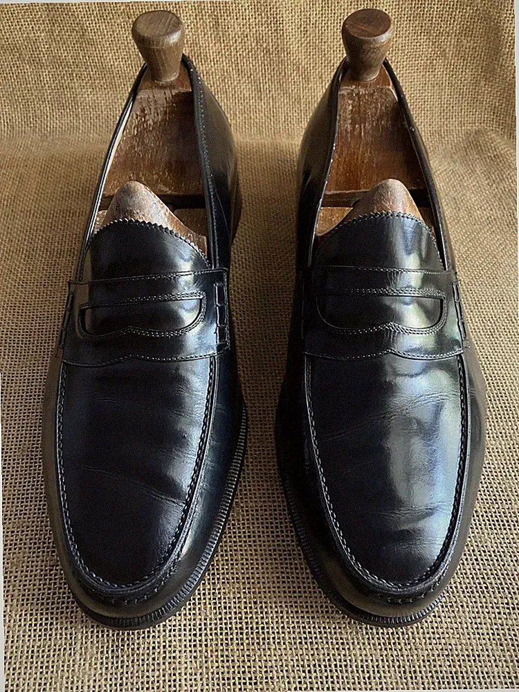 Salvatore Ferragamo schwarze Leder Slipper Penny Loafer Größe UK 8,5 || US...