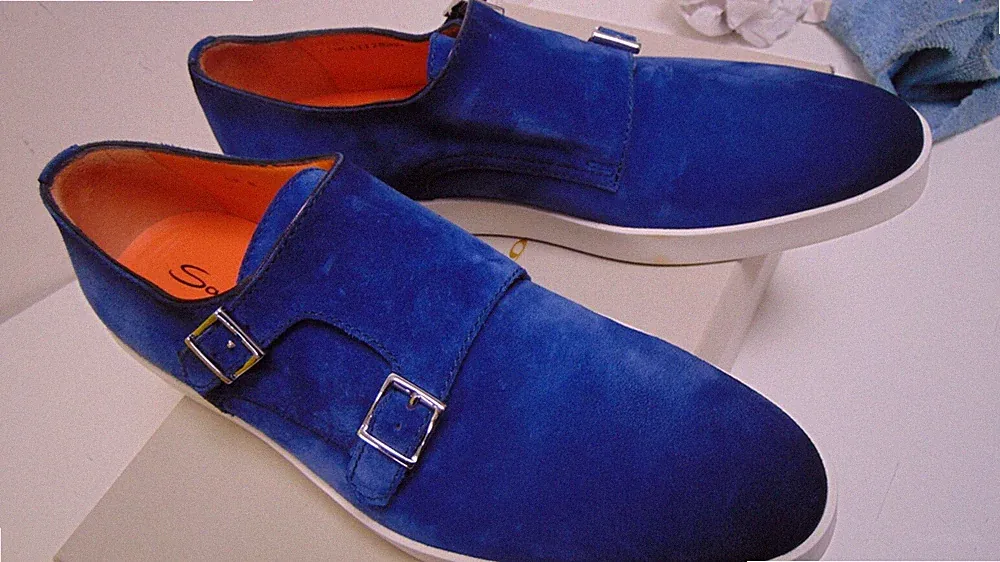SANTONI DOPPELSCHNALLE ECHTLEDER GR 42 850,00 KARTON SAN-AA25A