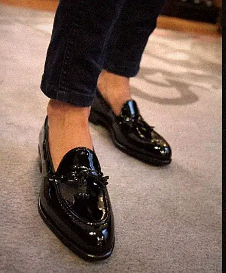 Schwarze Lackleder Halbschuhe nach Maß, Eichelhalbschuhe, formelle Schuhe