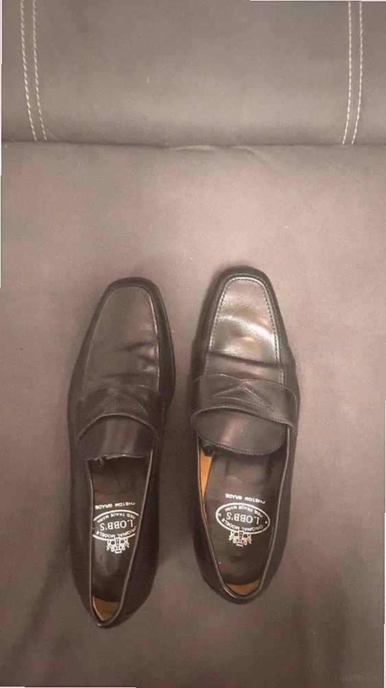 Schwarze Lobb's Echtleder Halbschuhe - Größe 42 - bequemer Slipper (gebraucht)