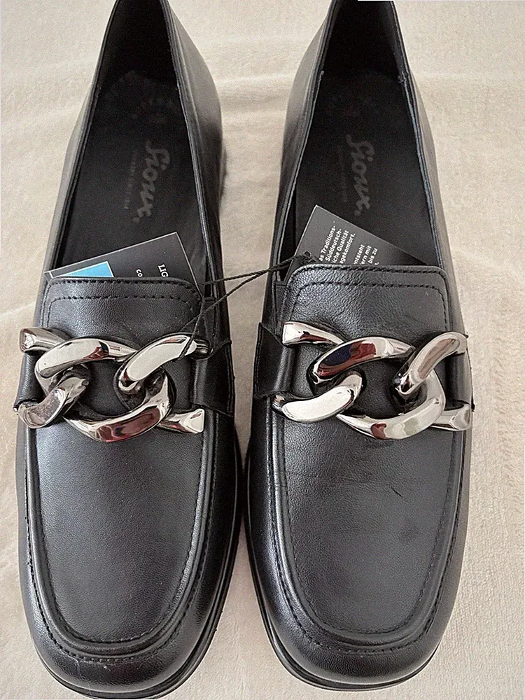 Sioux Loafer Slipper Gr 39,5 Leder Schwarz mit Kette Mokassins NEU