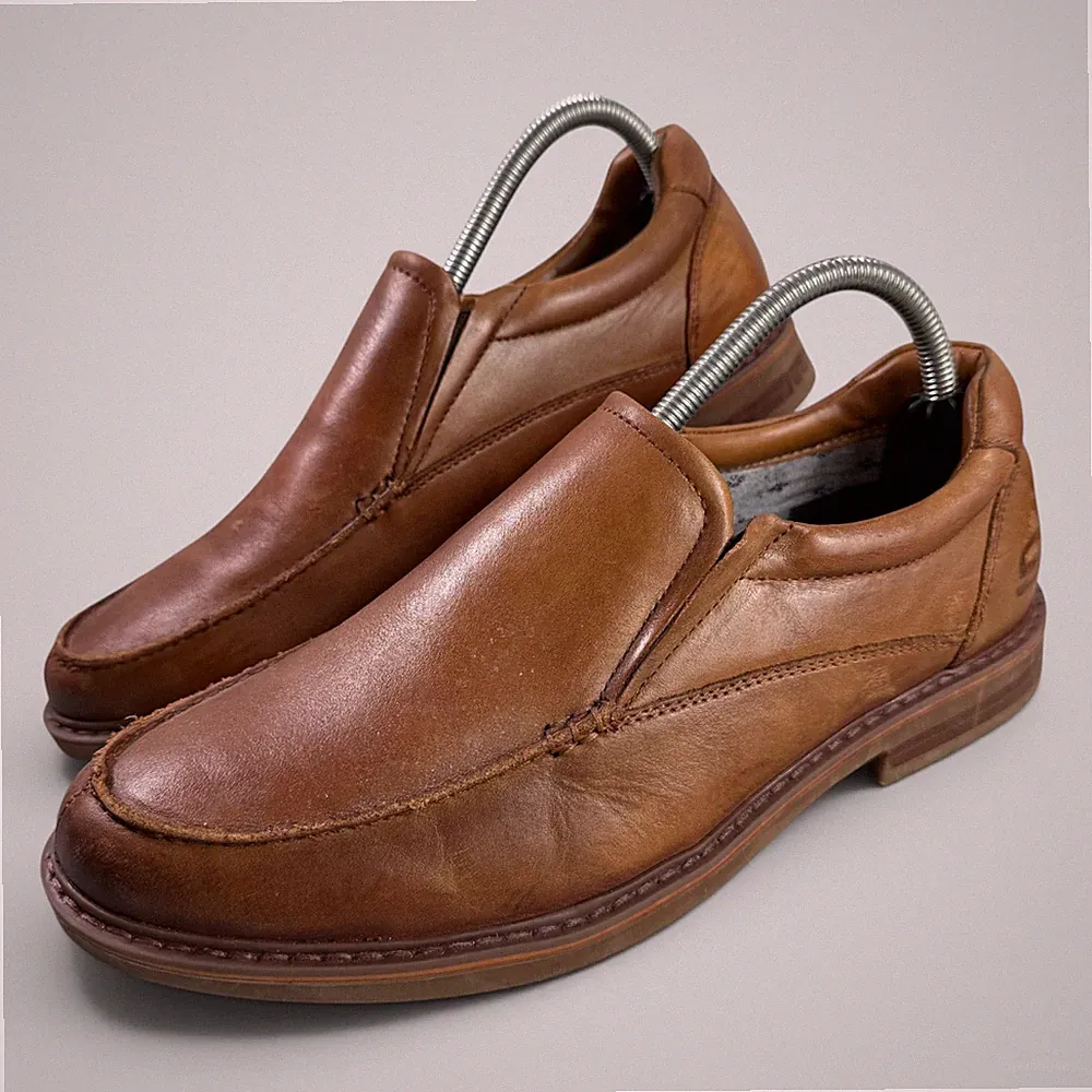 Skechers Herrenschuhe Größe UK 7 Slipper Street Elegant Braun Leder Memory Foam