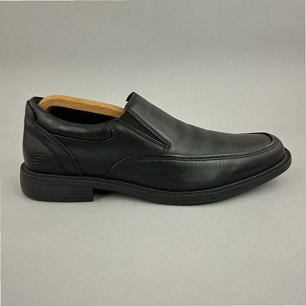 Skechers Schuhe Gr. UK7 wasserdicht Dreston Ratlon rutschfest schwarz Halbschuhe
