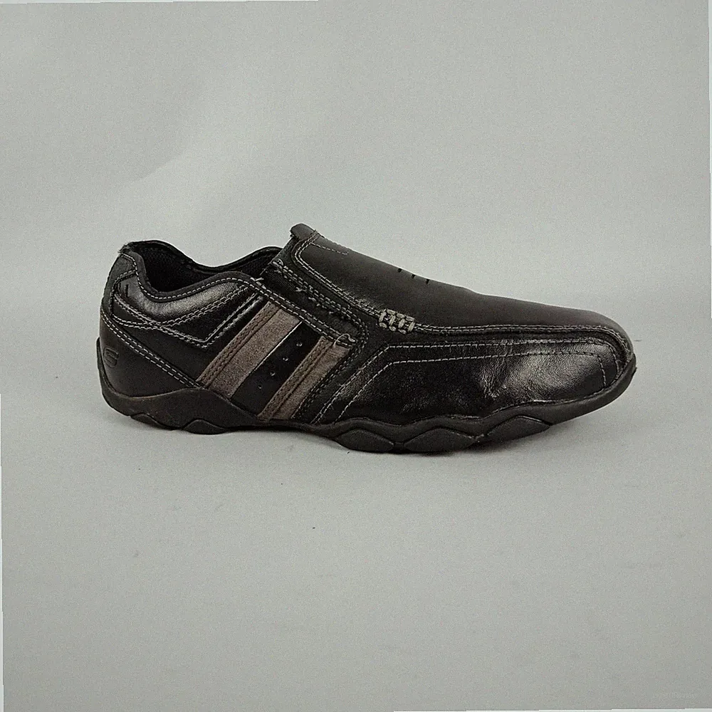 Skechers Schuhe Herren Größe 8 Schwarz Leder Slipper Halbschuh Komfort Freizeit Sneaker