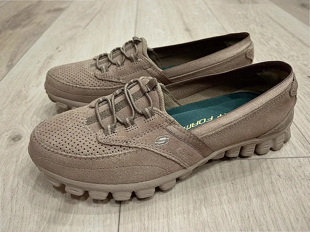 Skechers Slip Ins Schuhe Loafer Slipper Ballerinas Gr.36,5 taupe Memory Foam