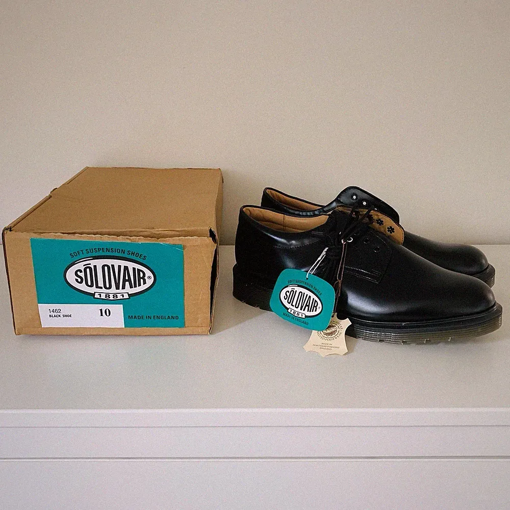 Solovair 1462 Schwarz Leder Herren Oxford Schuhe UK 10 Brandneu & Originalverpackt