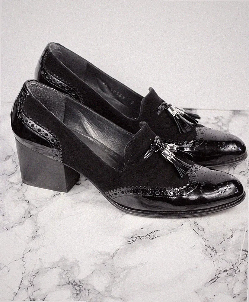 Stuart Weitzman Black Suede Leather Girl Thing Heeled Loafers, Size EU 39 / UK 6